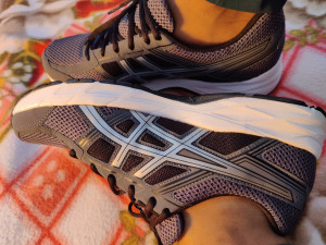 Asics olx store