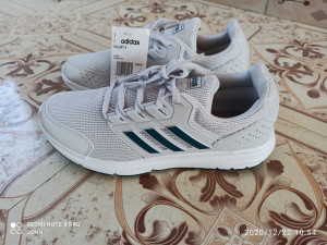 Adidas galaxy 4 running sales shoes review