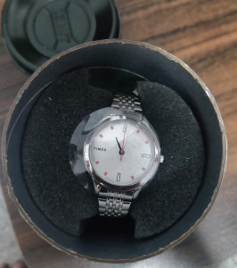 Timex twtl10104 analog best sale watch
