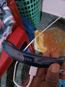 Samsung level u discount problems