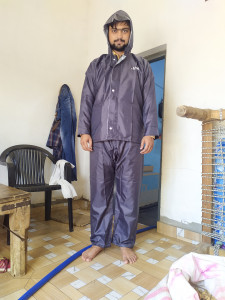 Rain coat flipkart cheap