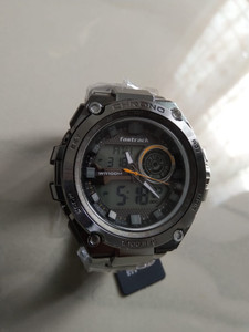 Fastrack 38052sl03 Fundamentals Analog Watch Men Reviews Latest