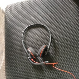 Blackwire c3220 plantronics hot sale