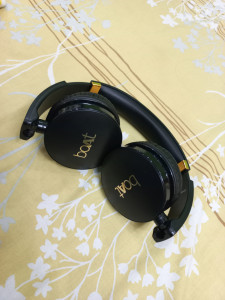 Boat Rockerz 370 Bluetooth Headset Reviews Latest Review of Boat