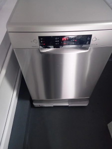 Bosch Sms46ki03i Free Standing 14 Place Settings Intensive Kadhai