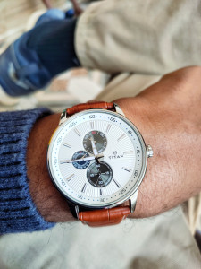 Titan 9441sl01 smart steel watch best sale