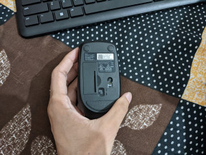 Dell mouse orange light on sale