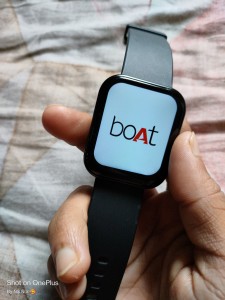 Boat Wave Arcade 1 81 Inch Hd Display Bluetooth Calling Smartwatch Reviews:  Latest Review of Boat Wave Arcade 1 81 Inch Hd Display Bluetooth Calling  Smartwatch, Price in India