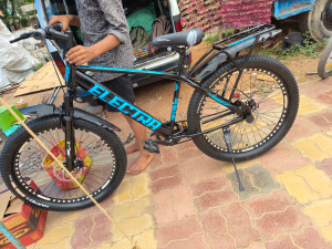 Hopper Electra 26x300 S Fat Bike F Suspension Disc Brakes Alloy Rim Ii 85 Assembled 26 T Fat Tyre Cycle Reviews Latest Review of Hopper Electra 26x300 S Fat Bike F Suspension