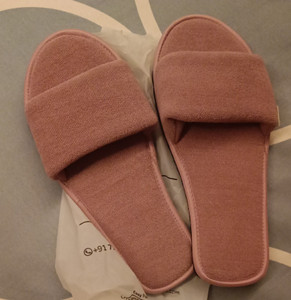 Bedroom slippers flipkart deals