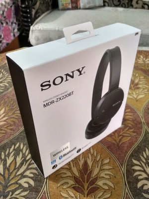 Sony mdr sales 220 bt