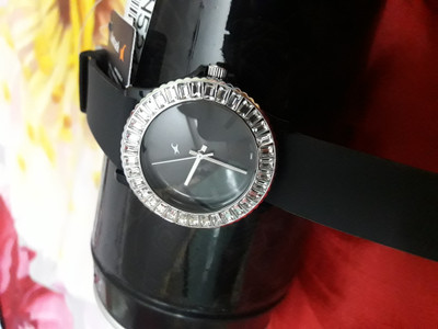 Fastrack 9827pp02 clearance