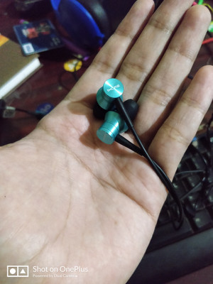 1More Piston Fit Earphones with MIC Wired Headset Price in India
