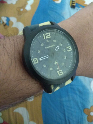Fastrack Trendies Analog Watch For Men Buy Fastrack Trendies