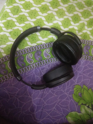 Sennheiser HD 4.40BT Bluetooth Headset Price in India Buy