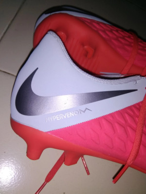 Nike hypervenom flipkart hot sale