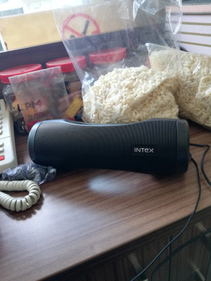 Intex b30 20w shop portable bluetooth speaker