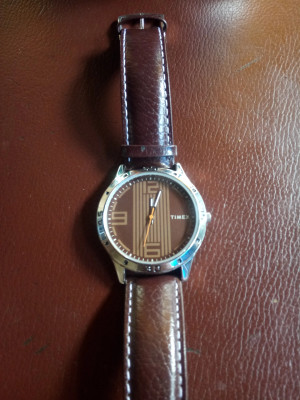 Timex tw00zr259 top