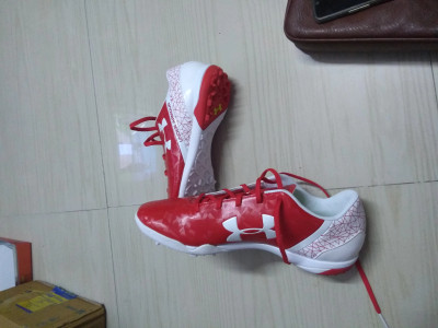 Flash under 2025 armour cleats