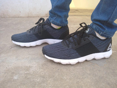 Reebok city scape runner hotsell