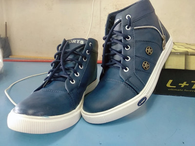 ESSENCE Sneakers For Men Buy ESSENCE Sneakers For Men Online at