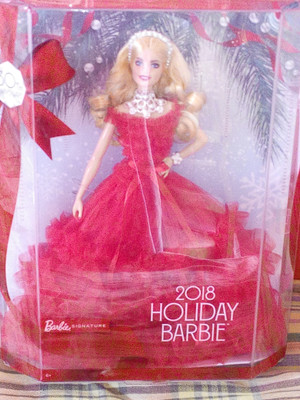 2018 sales holiday barbie