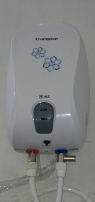 Crompton 3 L Instant Water Geyser (Bliss, White) Price in India - Buy Crompton  3 L Instant Water Geyser (Bliss, White) online at Flipkart.com