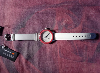 Fastrack 6078SL06 6078SL06 Analog Watch For Women Buy Fastrack