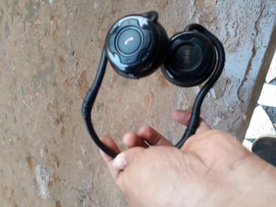 Corseca byte hotsell headphones