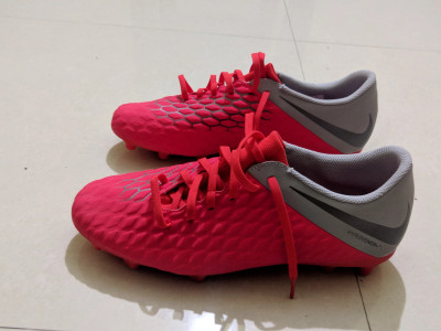 Nike hypervenom flat sole price hotsell