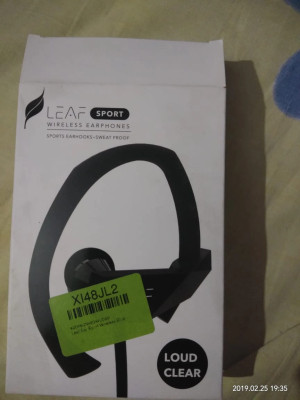 Leaf Ear Sport Wireless Bluetooth Earphone with Mic and Sport Ear Hook Bluetooth Gaming Price in India Buy Leaf Ear Sport Wireless Bluetooth Earphone with Mic and Sport Ear Hook Bluetooth