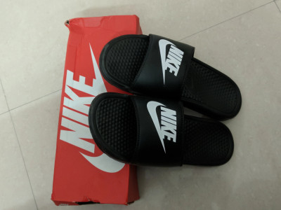 Nike benassi fake new arrivals