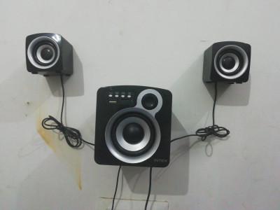 Intex 850u multimedia speaker sales