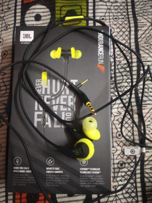 Jbl endurance run flipkart new arrivals
