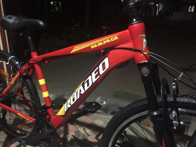 HERCULES Roadeo Rampage 26 T Mountain Hardtail Cycle Price in