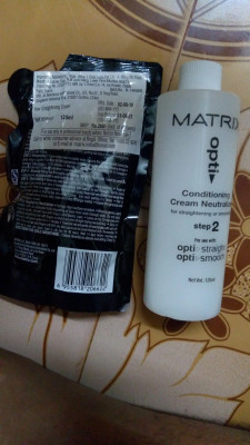 MATRIX Opti. Straight Resistant Straightening Cream 125 ML Neutralizer 125 ML Price in India Buy MATRIX Opti. Straight Resistant Straightening Cream 125 ML Neutralizer 125 ML online at Flipkart