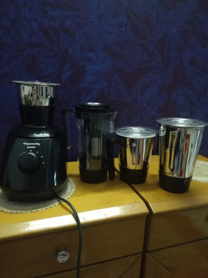Butterfly Mixer Grinder 750 W Juicer Mixer Grinder Price in India Buy Butterfly Mixer Grinder 750 W Juicer Mixer Grinder Online at Flipkart