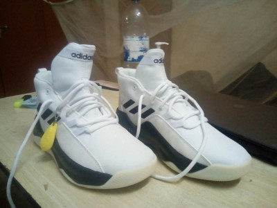 Adidas street fire 2025