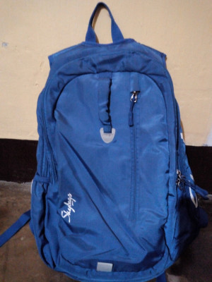 Skybags xcide plus 04 discount