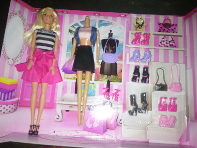 Barbie clothing 2025 accessories