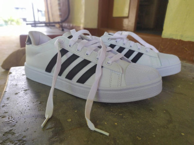 Sparx sm deals 323 white price