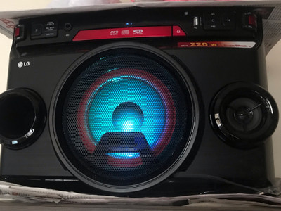 Lg ok45 220 w bluetooth 2025 party speaker