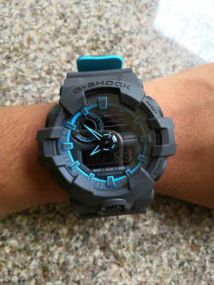 CASIO GA 700SE 1A4DR G Shock GA 700SE 1A4DR Analog Digital
