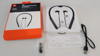 Mi neckband bluetooth earphones flipkart new arrivals