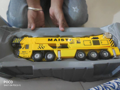 Maisto crane hot sale