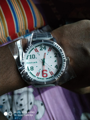 Fastrack 3178sm02 deals
