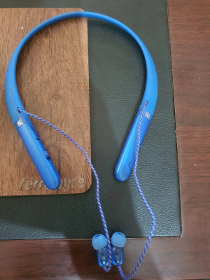 Jbl200bt hotsell