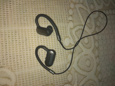 Hammer grip 2025 bluetooth earphones review