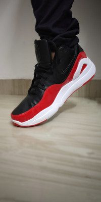 Nike dilatta premium new arrivals
