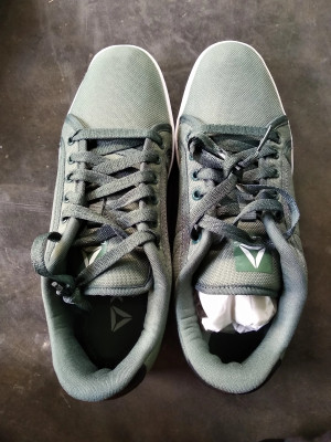 Reebok tread max sneakers white sales